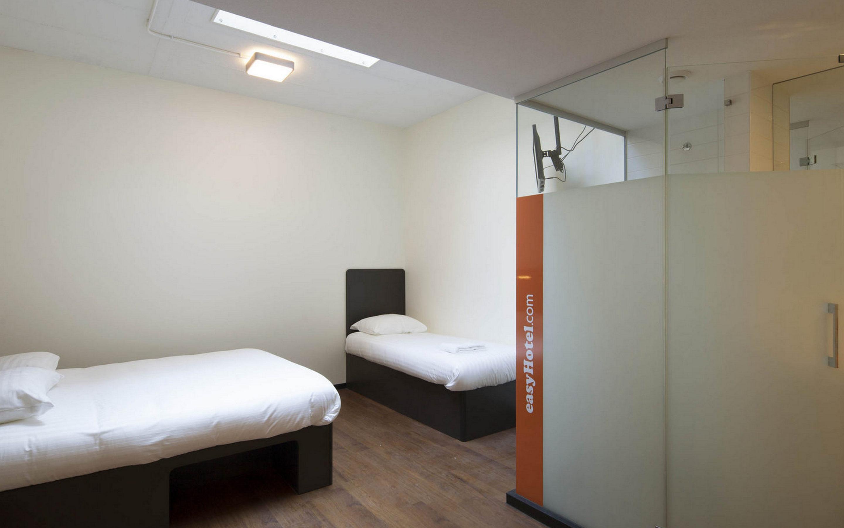 Easyhotel The Hague City Centre Ngoại thất bức ảnh