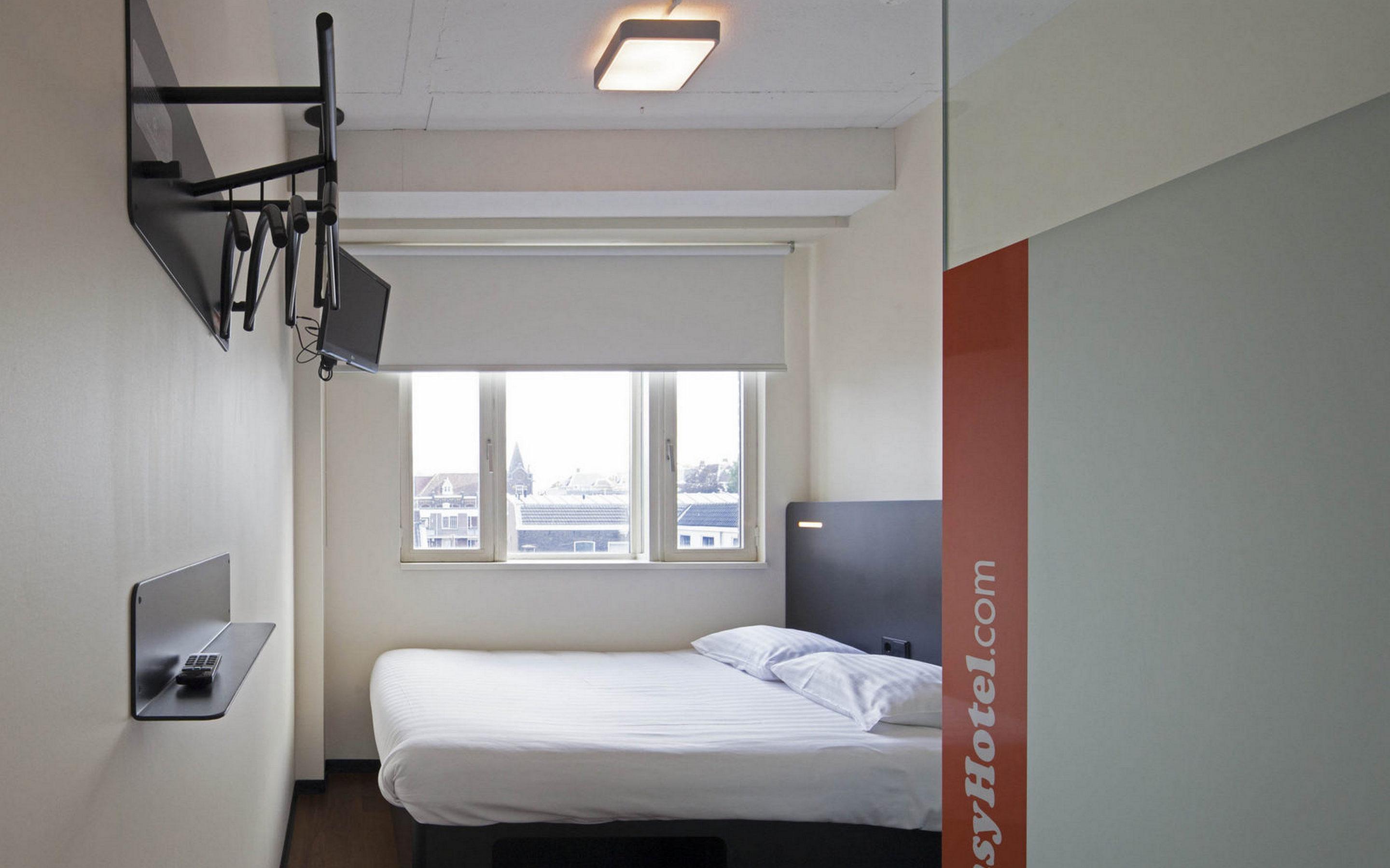 Easyhotel The Hague City Centre Ngoại thất bức ảnh