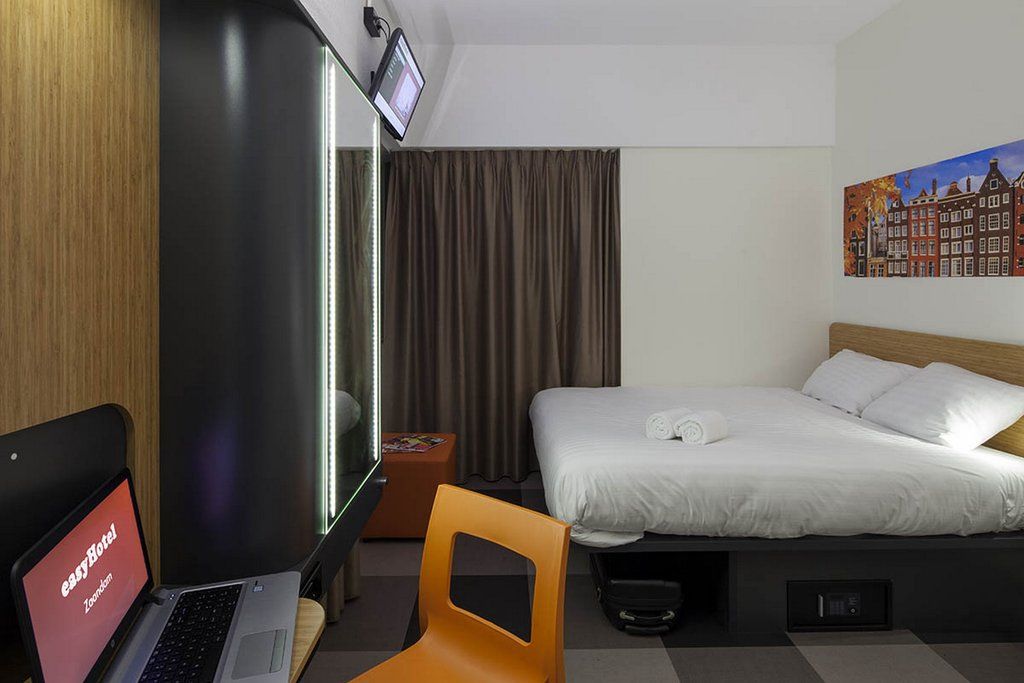 Easyhotel The Hague City Centre Ngoại thất bức ảnh